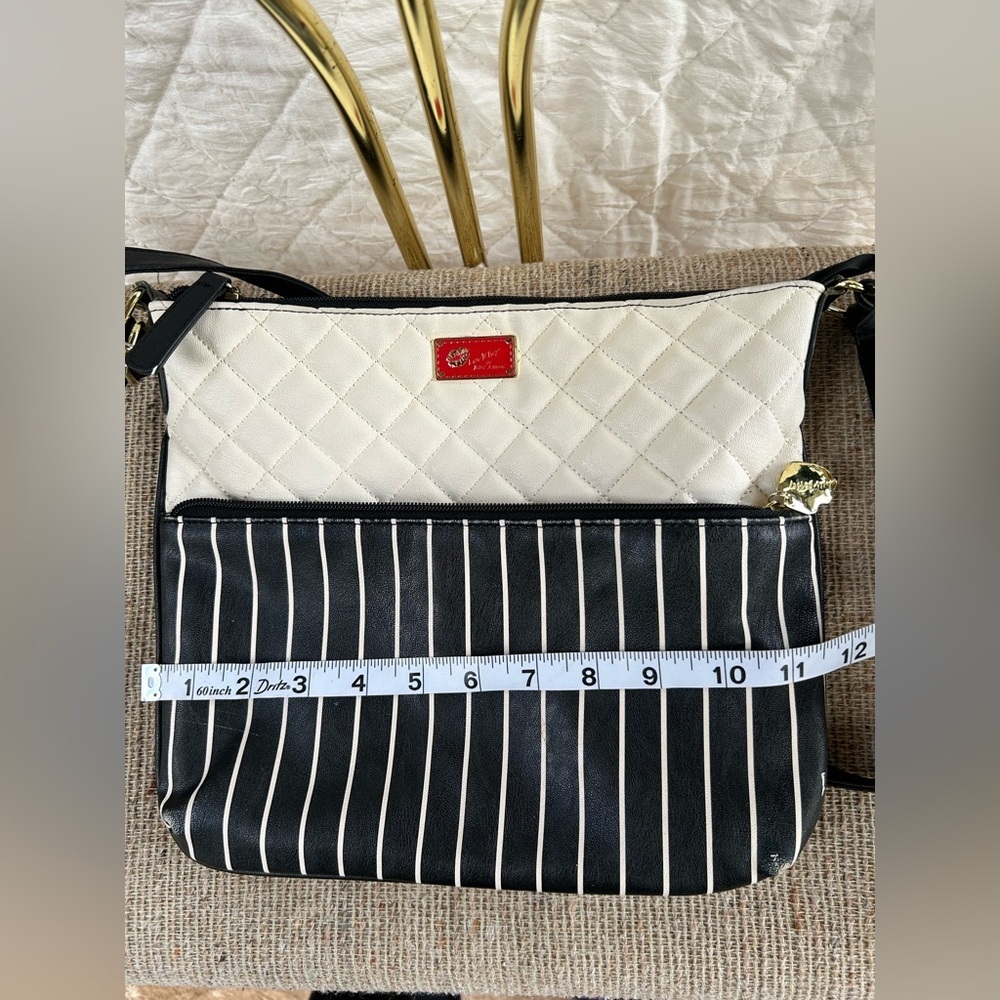 L by Betsey Jhonson Elegant White and Black Striped Women's Bag - Picture 9 of 10